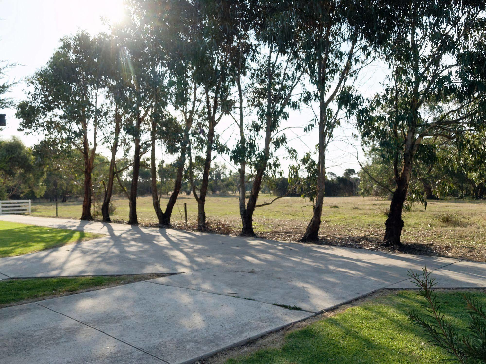 Woodbyne Resort Wimbledon Heights Eksteriør bilde